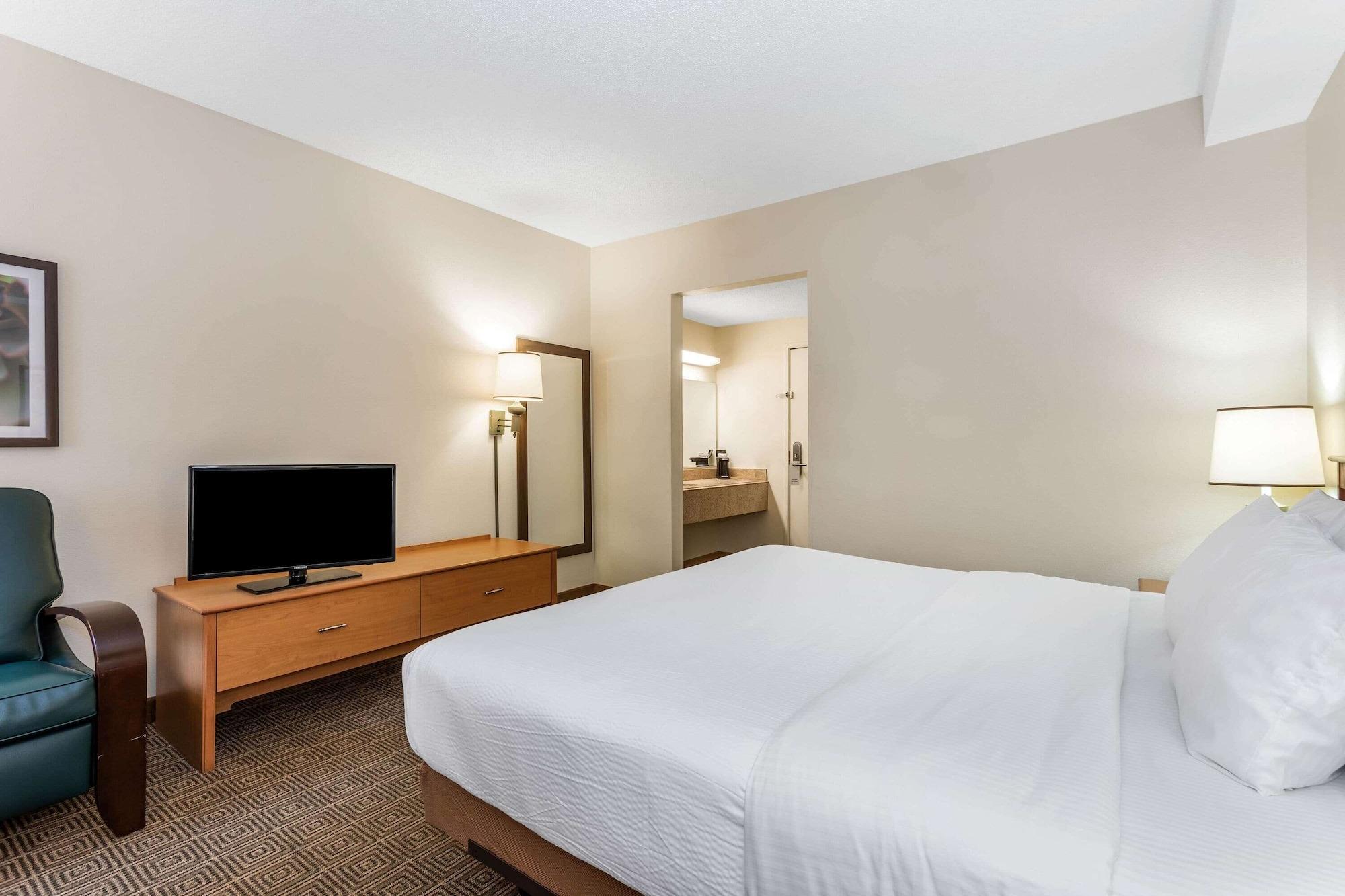 Hotel La Quinta By Wyndham Orlando South à Williamsburg Extérieur photo