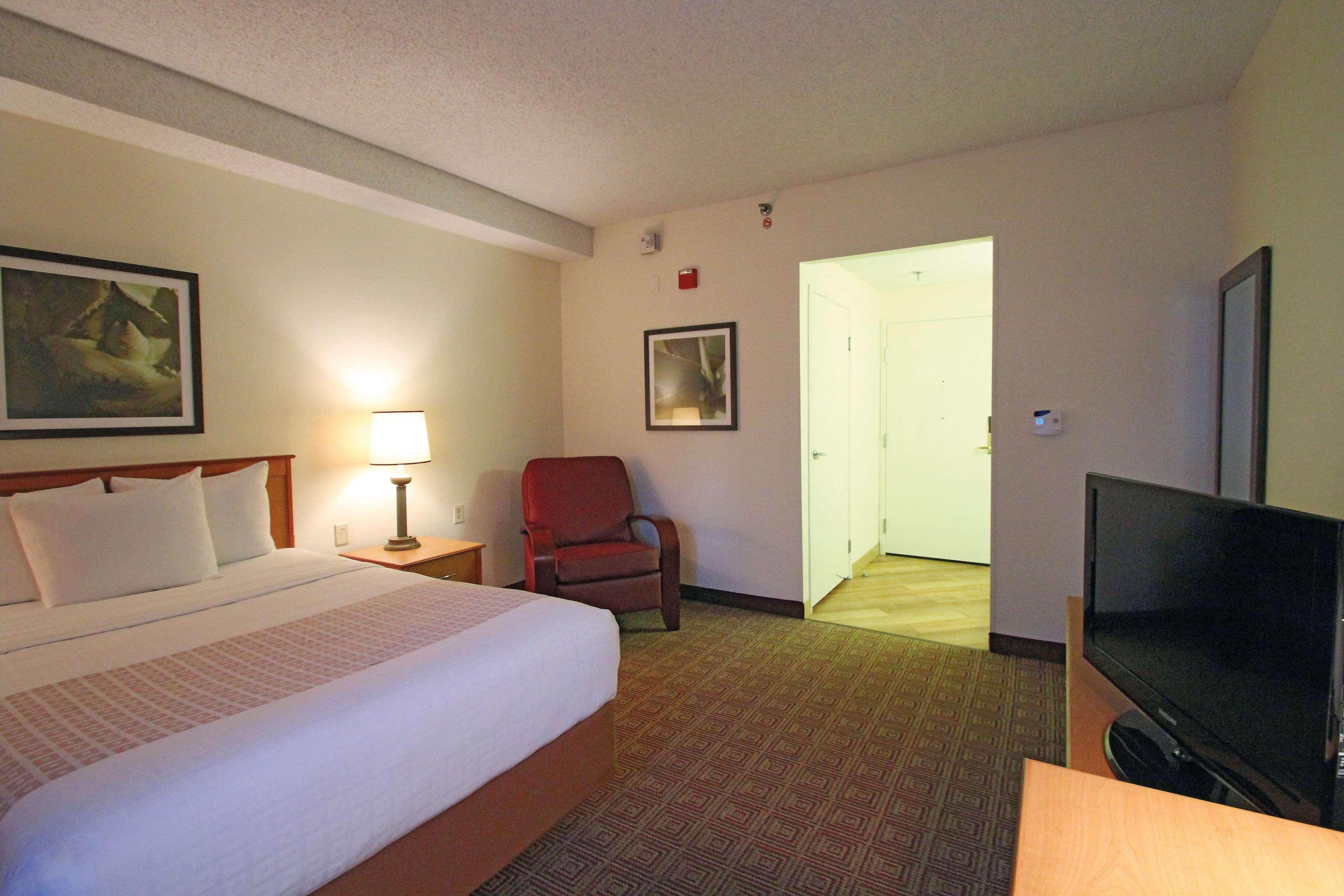 Hotel La Quinta By Wyndham Orlando South à Williamsburg Extérieur photo