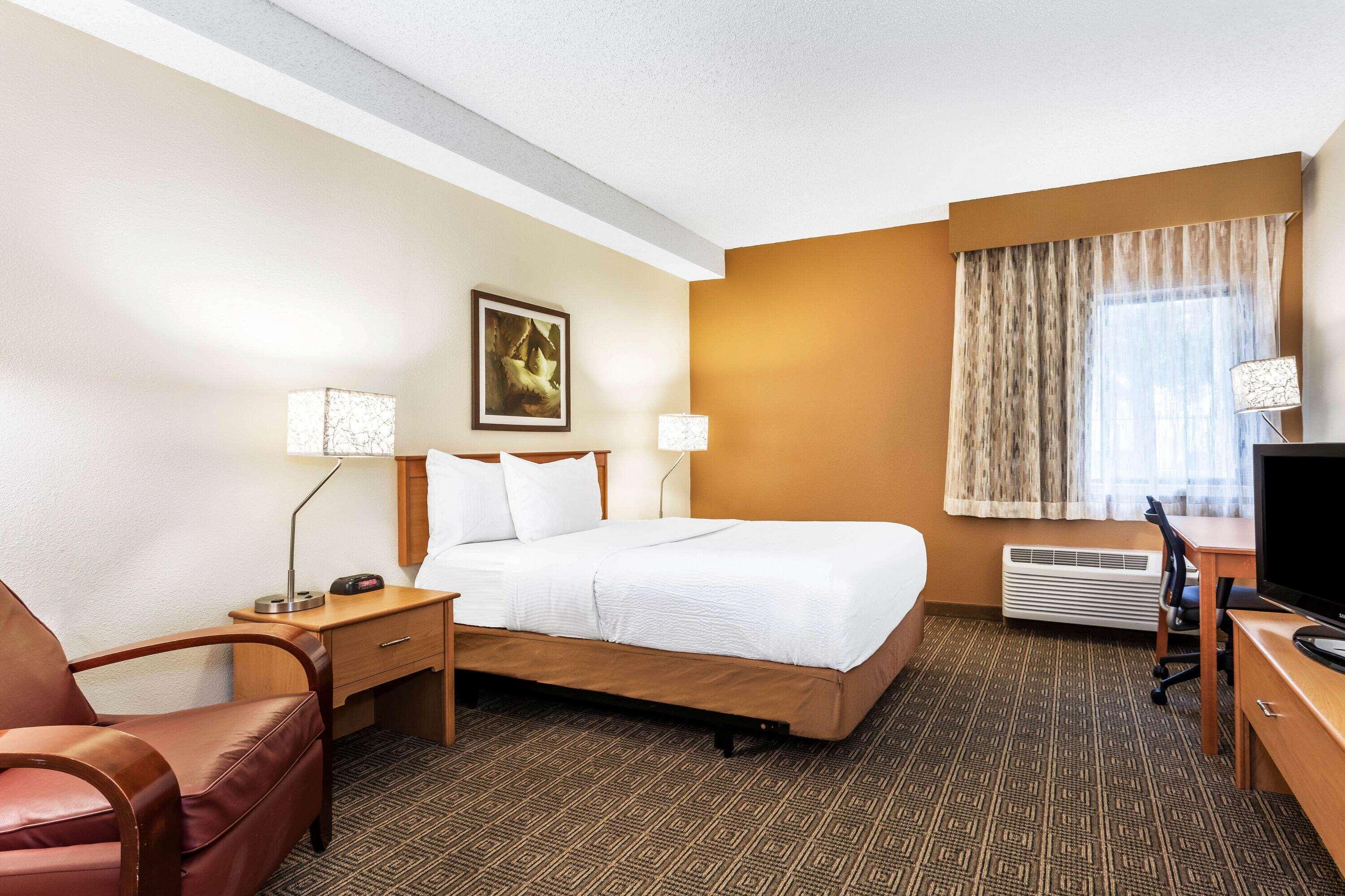 Hotel La Quinta By Wyndham Orlando South à Williamsburg Extérieur photo