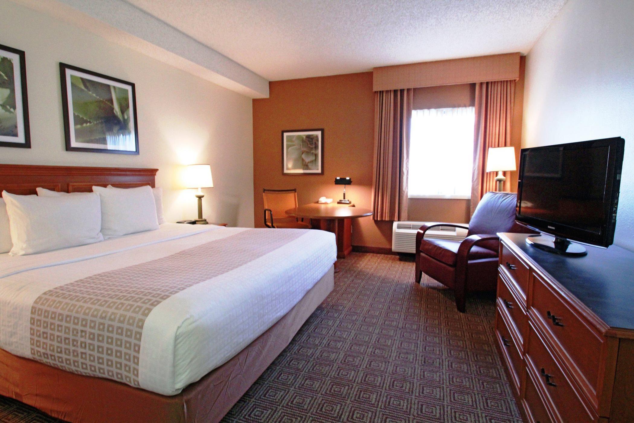 Hotel La Quinta By Wyndham Orlando South à Williamsburg Extérieur photo