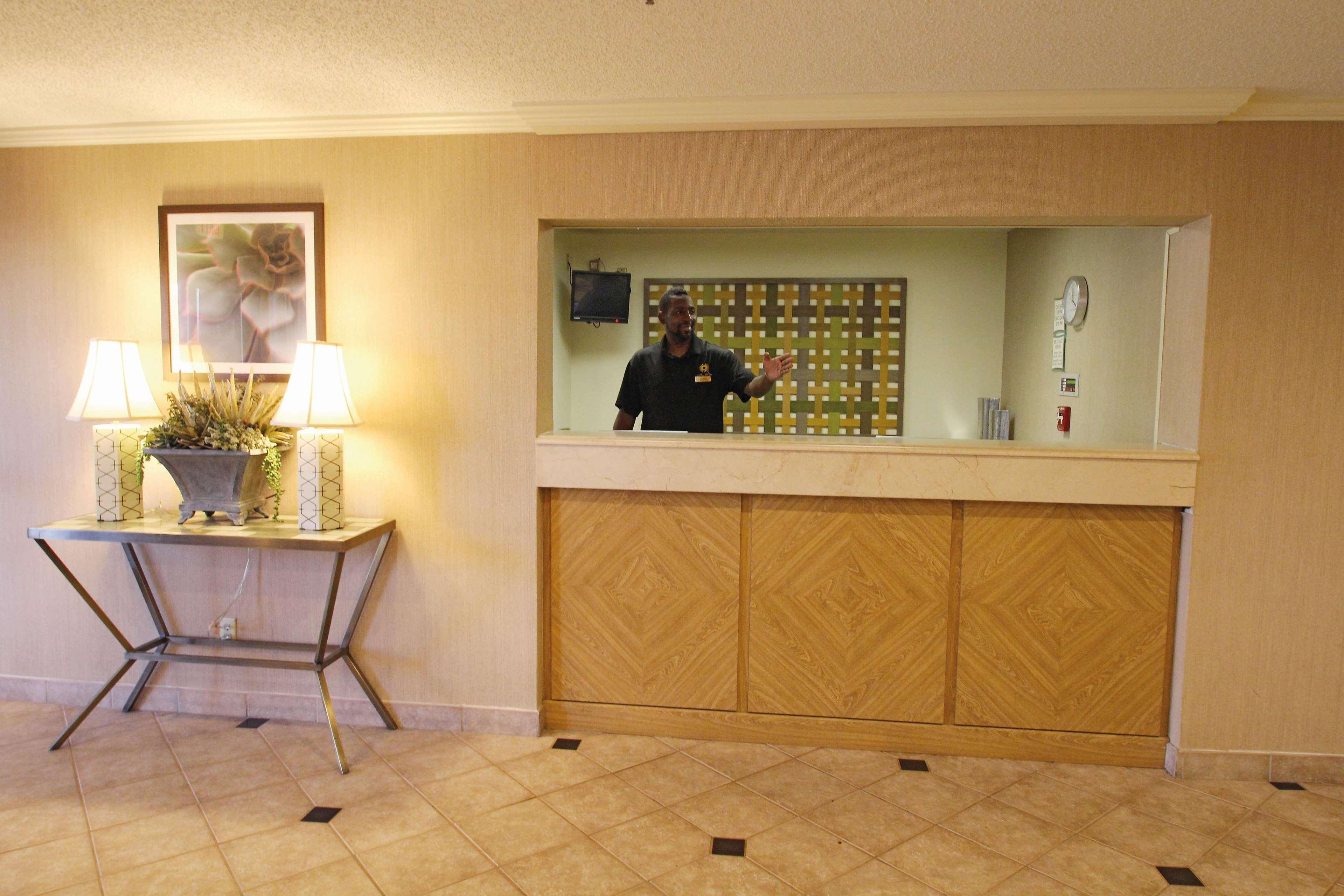 Hotel La Quinta By Wyndham Orlando South à Williamsburg Extérieur photo