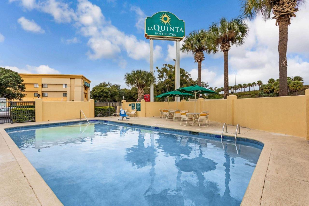 Hotel La Quinta By Wyndham Orlando South à Williamsburg Extérieur photo